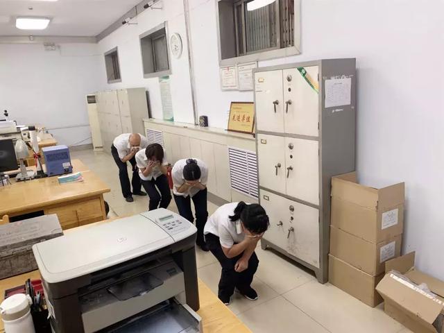 绛县农商银行开展“防风险保平安护二青迎大庆”消防预案演练