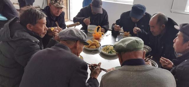 山西省天镇县马家皂乡建成首座易地搬迁配套日间照料中心