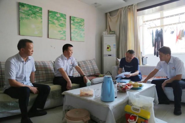 �˳����������絳������ؽ��忴��ο�����ѵ�Ա���ϵ�Ա