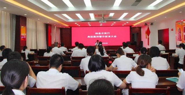 ���ũ�������ٿ����Ͱ�����ʾ�������