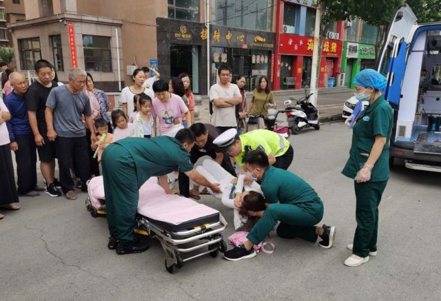 �ɽ����������ͨ�¹ʾ�Ԯ����ɫͨ����Ϊ�������ݻ���