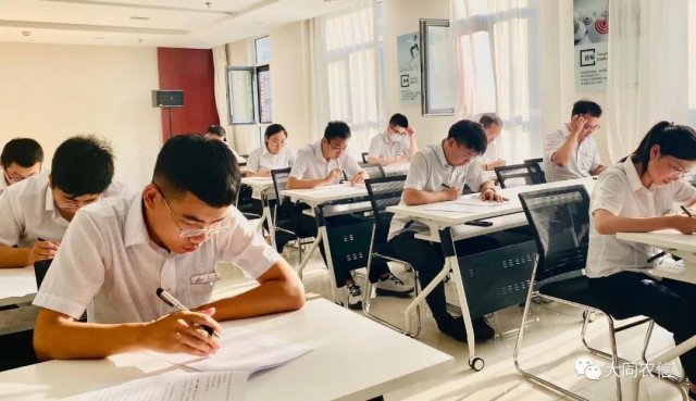 ��ͬũ���У���������ǿ���ܣ�֪ʶ������ˮƽ