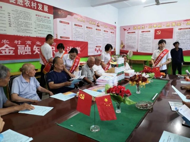 ���ũ�����У����ڷ������ȭ������������������