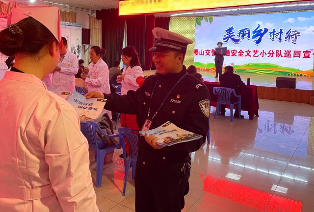 �ɽ��������ֱ��λ��չ���ձ��������