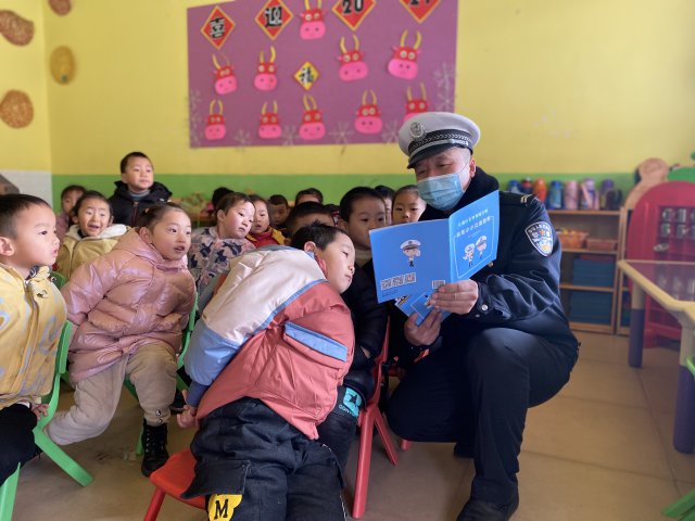 �ɽ��������ǰϦ��У԰����ȫ