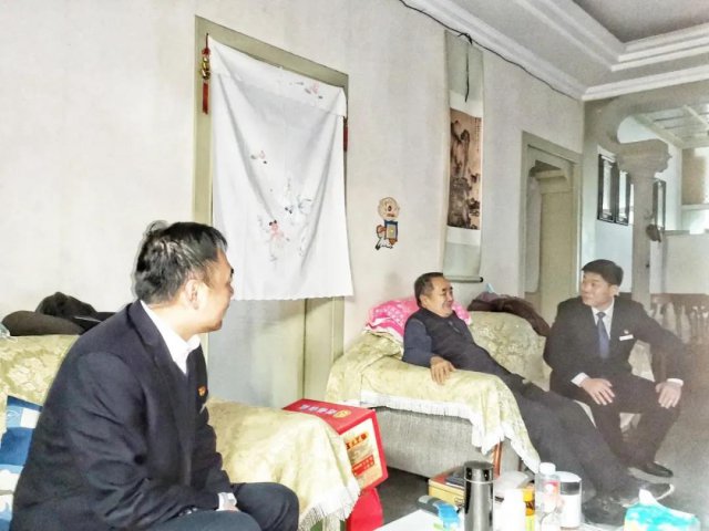 ����ũ���У��´�ο���͹ػ� ��֯����ů����