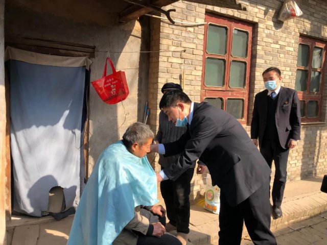 ����ũ���У��߷�ο��ƶ���� ��׼���ů����