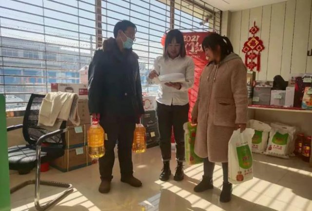 ����ũ���з���Ӫ����ͷ������ ���١��׼����ź족