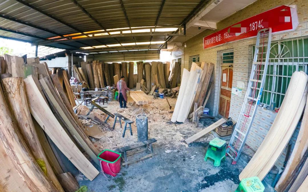 �������Ĺ�ľ��