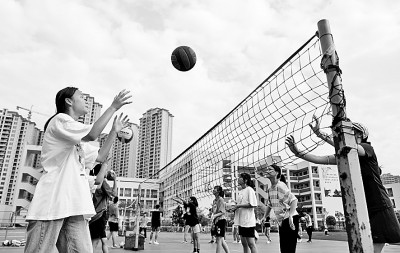 �Ӱ��˻ᵽ�����Σ����˶���Ϊ��������