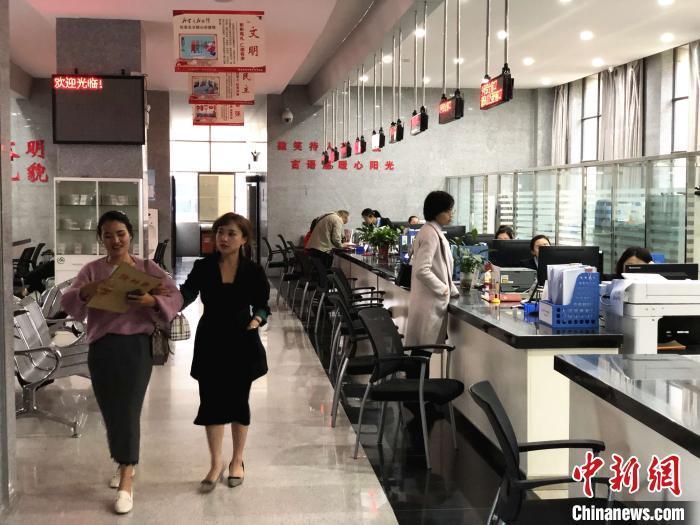 ����������������İ���������Ȩ֤�顣���ѳ� ��
