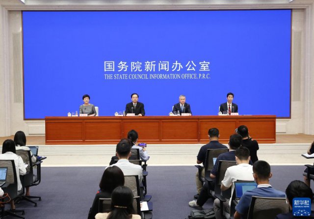 ����Ϣ��������ѧ���������4000Ԫ