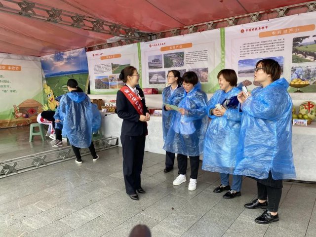 ����ũ������  ʢ���ﾰ���续  ���ս�������æ