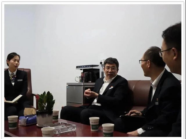 �ӽ�ũ�����ж�벢�ٿ�չӪ���