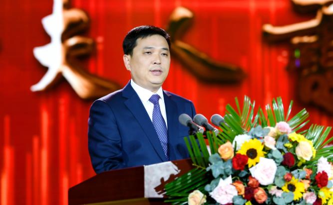 �����Ķ�•��ī��� �ڶ���ɽ�������أ� �������鷨������¡�ؿ�Ļ