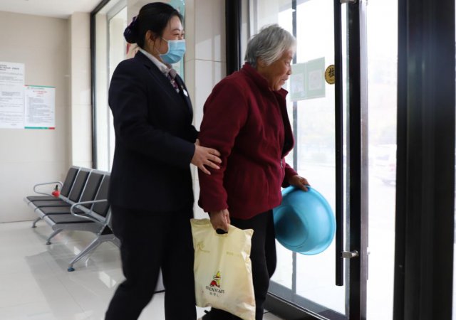 ����ũ����������������������������ͻ����������