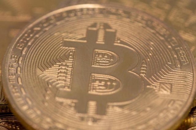 ��ͣ��������ۡ�Ⱥ�ھٱ�����12ʡ��������������ڿ�