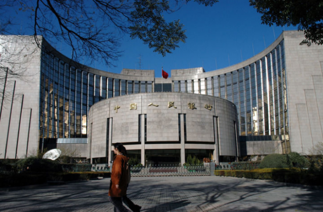 �����ŷ�����ȷ���ڻ����ͻ���ְ�������Ҫ��