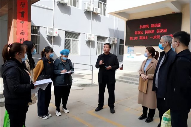 ɽ�������ؽ������Ժ������Ӣ����