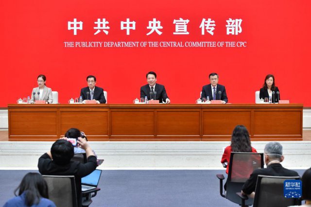 ���ڸĸ￪�ų����¾��� �����ƶ����ø�������չ