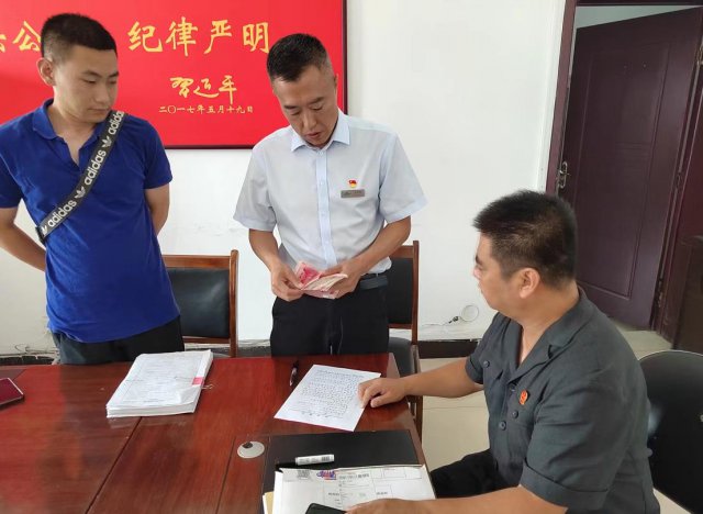 ɽ��ƽ½��Ժ��չ��ũ�Ű���ר���ж�