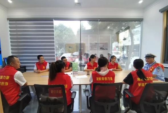 ɽ���˳����κ�������־Ը��Э�ᴴ����������־Ը�˳����չ