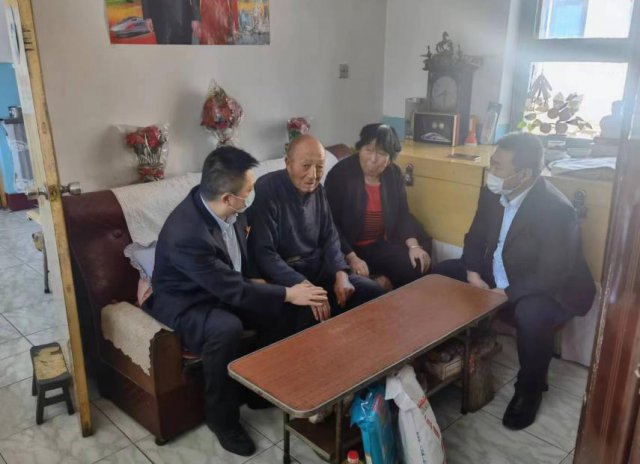 ɽ�����������翪չ������ο�ʡ����⵳�ջ