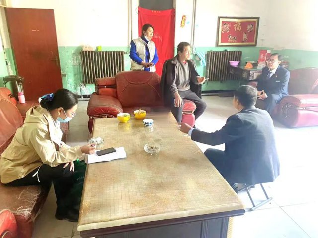 ɽ��Т��ũ���У���������ڡ�·���� ���ķ���ΪȺ��