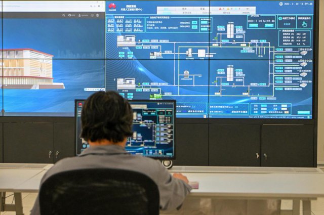 �������ʽ�30% �ҹ������ܹ�ģȫ��ڶ�