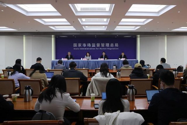 �г�����ܾ֣��������������Ƴ���һ��������¢�϶µ�