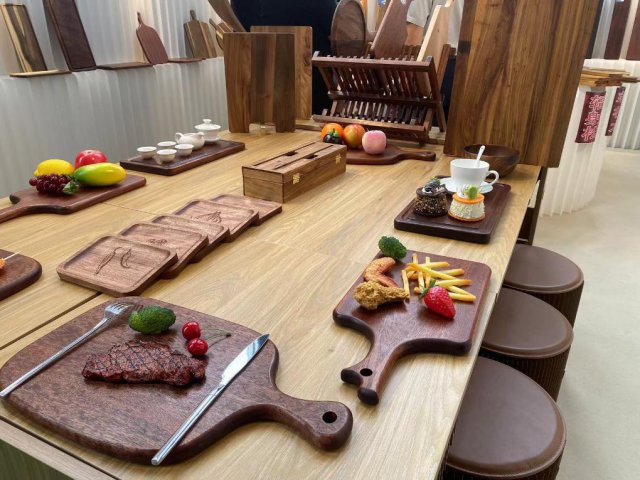 �ֽ�������ɫ��չ������