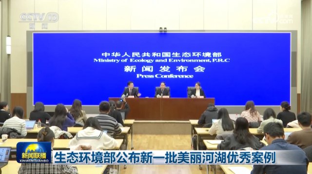 ��̬������������һ�������Ӻ����㰸��