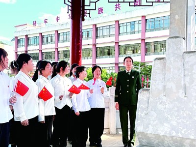 “行走”的思政课,“走新”又“走心”
