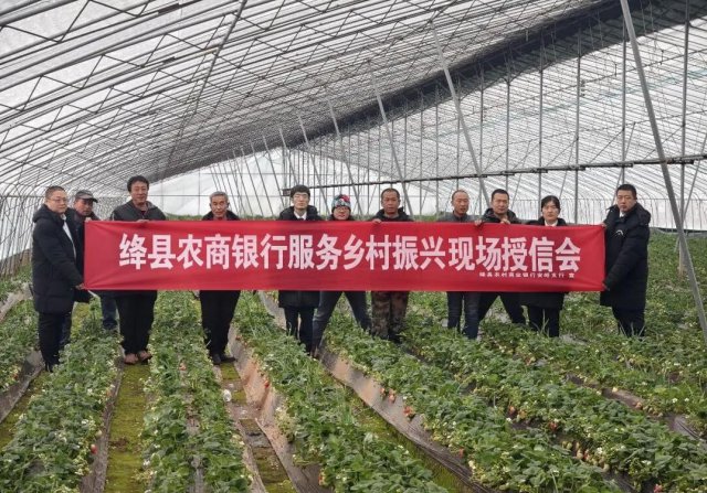 ɽ�����ũ������  �������������ݮԶ���ϰ��г�