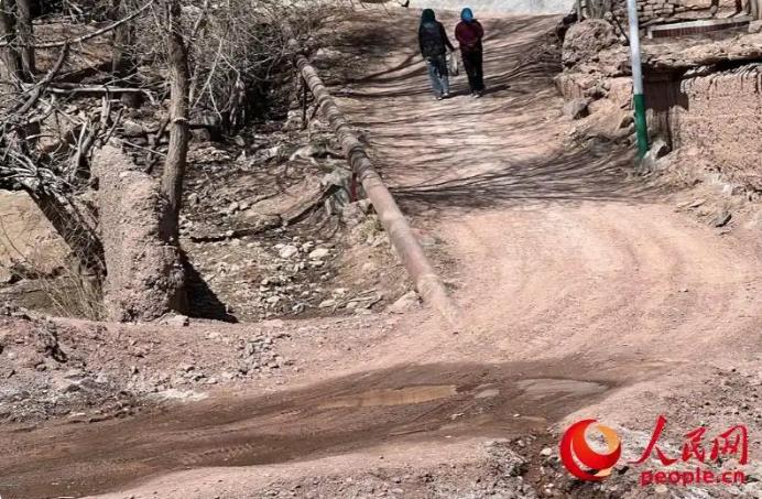 ���Żƺӣ�Ϊ����ˮ��ȣ�