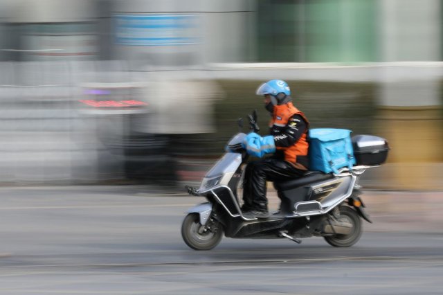 ����ҵ��Ա����������θ��б���